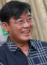 李立群