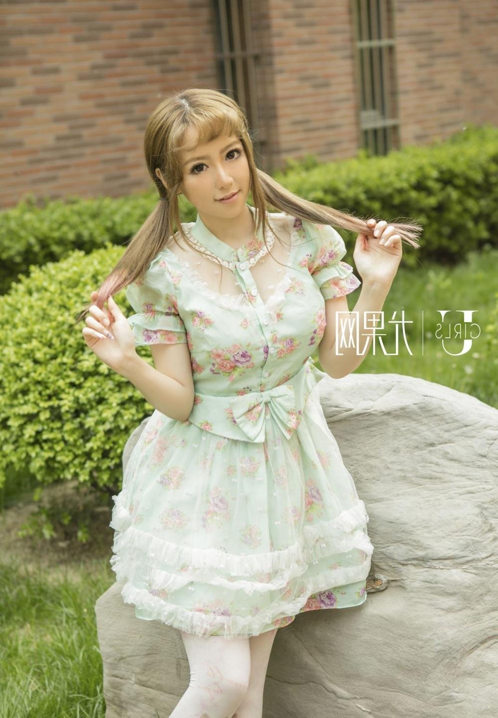 ����լһ����