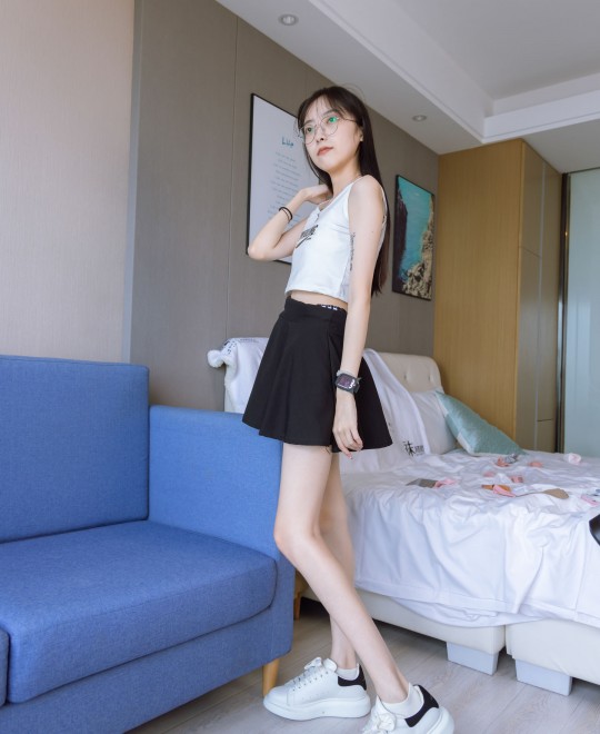 Ů����ױ�����նԱ�torrent