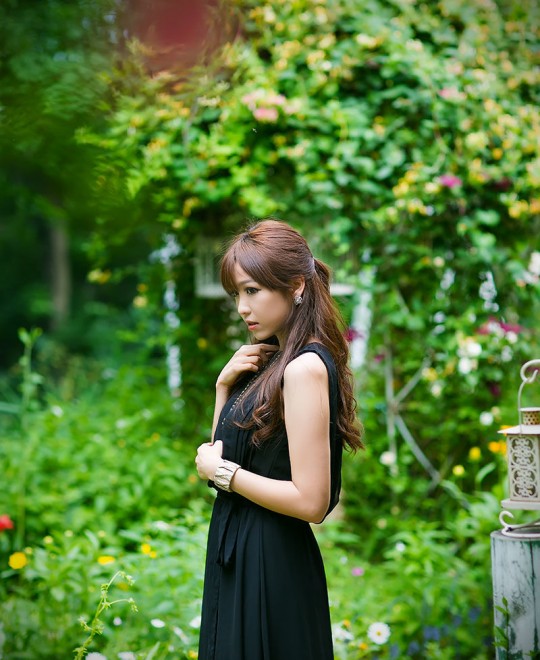 ��Ů�����ÿ�ĳ�����վ