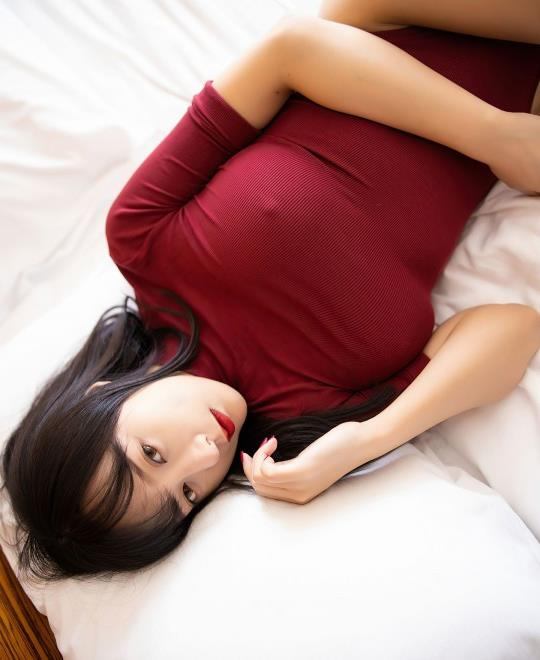 �����е�Ů�˶���̩��